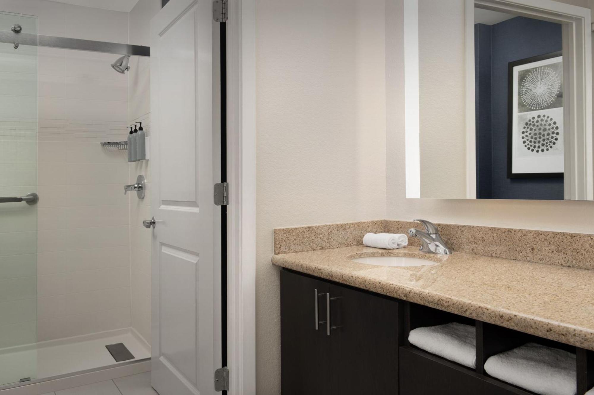 Residence Inn By Marriott Greensboro Airport Zewnętrze zdjęcie