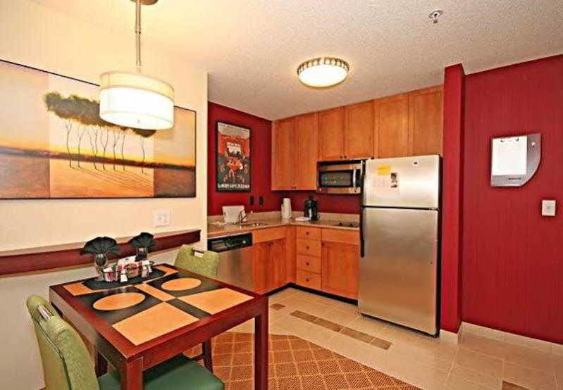 Residence Inn By Marriott Greensboro Airport Zewnętrze zdjęcie